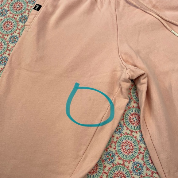 Sz XS pink Puma sweatpants - Picture 3 of 7